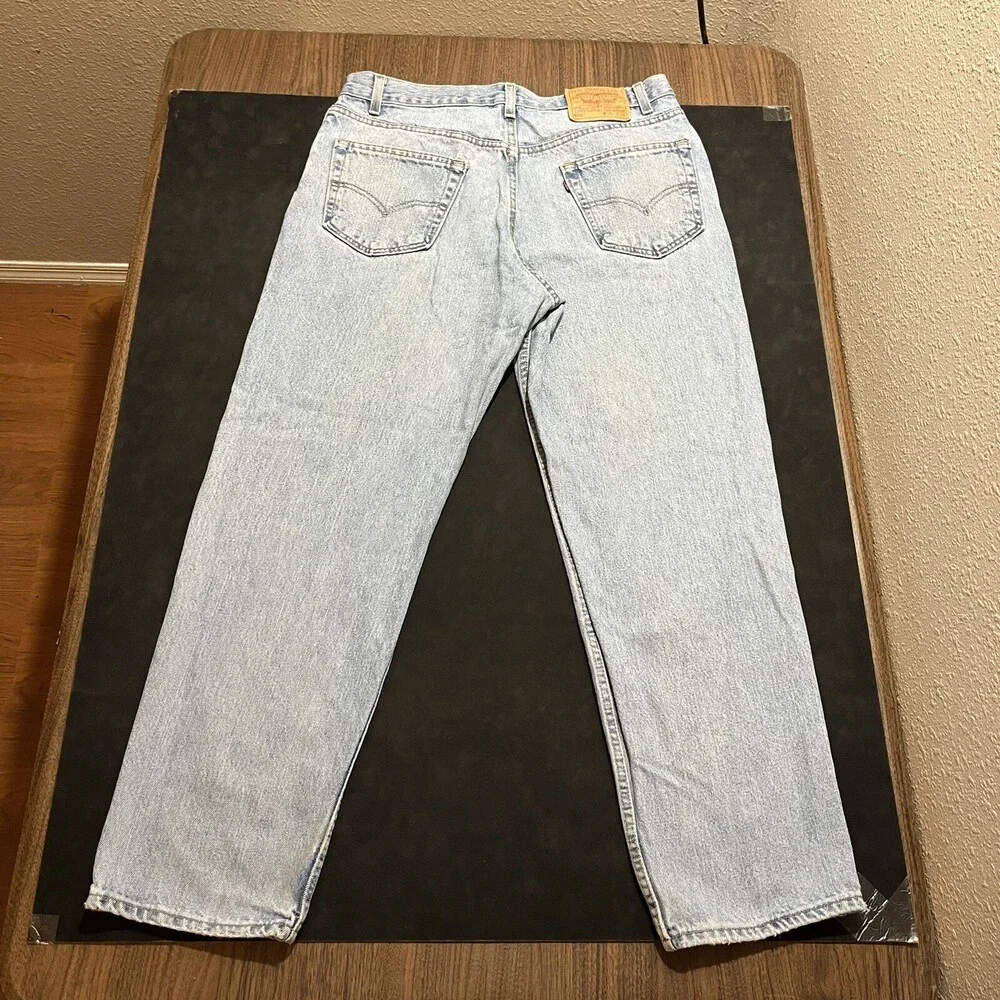 Vintage Levis 34x30 Jeans 550 USA Levi Skate Distressed Thrashed Denim 1990s